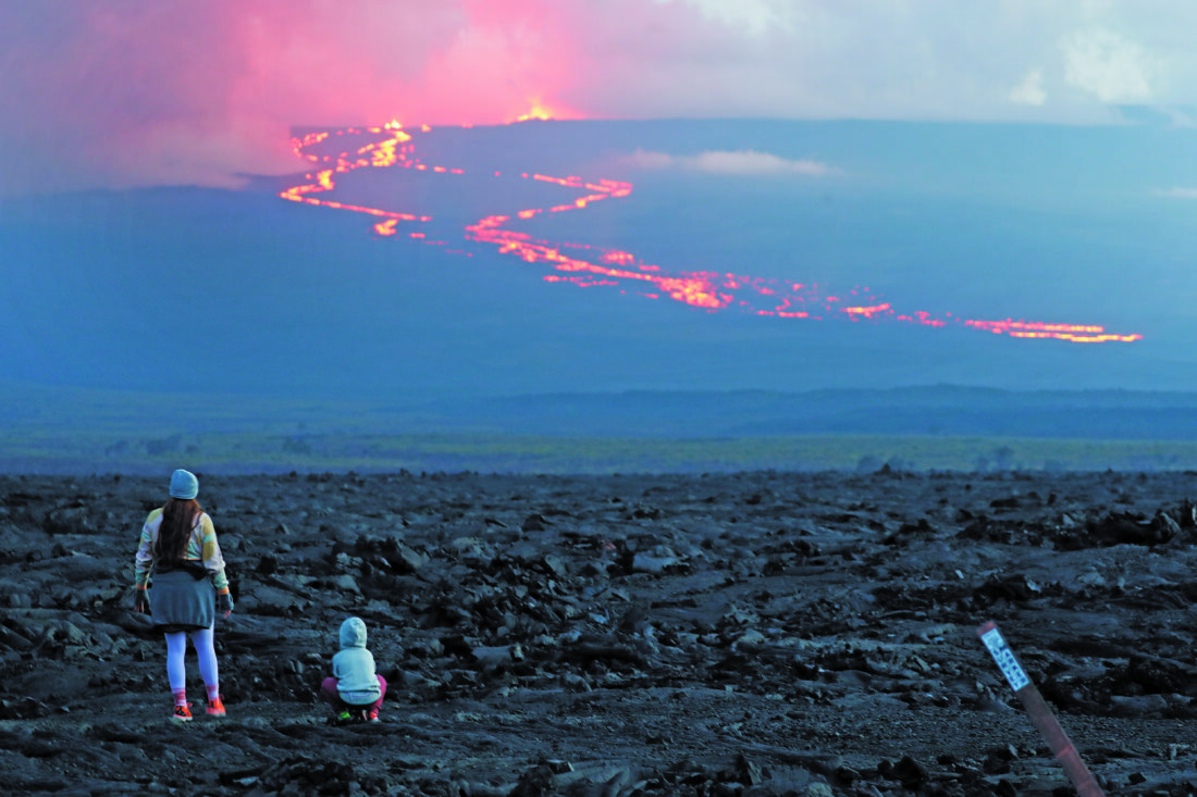 Hawaii volcano eruption has some on alert, draws onlookers News, Sports, Jobs The Mining Gazette